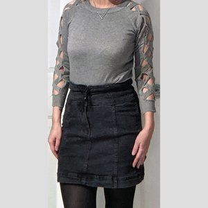Criss cross cut out sleeve sweater